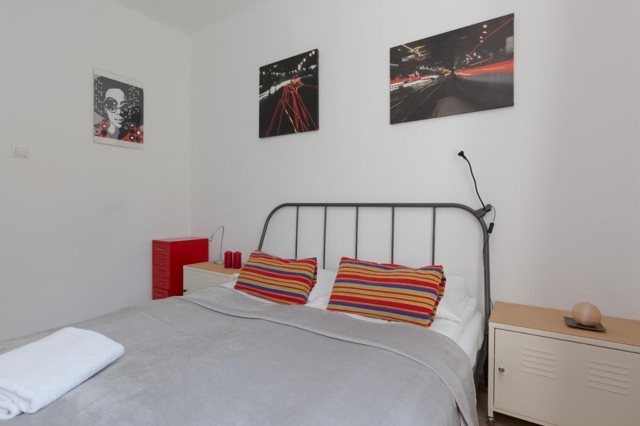 Apartment Bialobrzeska Warsaw By Noclegi Renters Luaran gambar